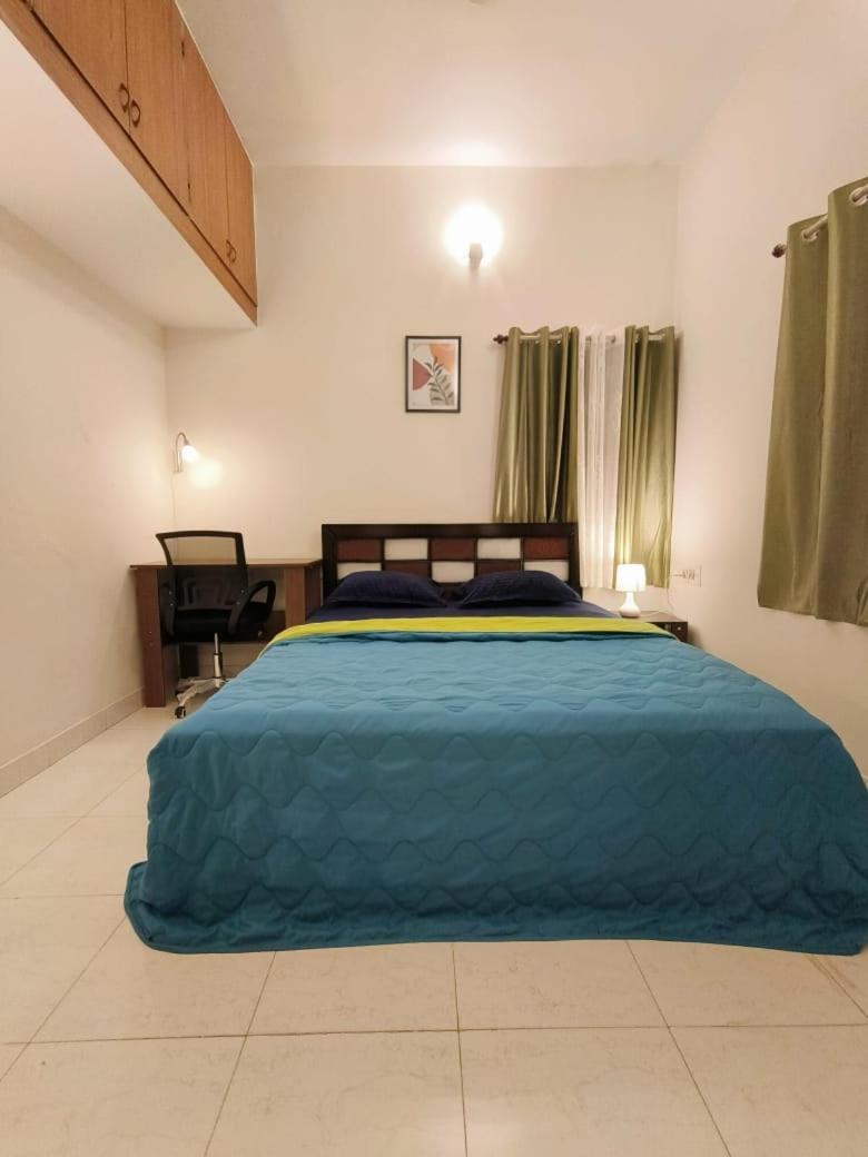 Homestayz Crown Bangalore Exterior photo