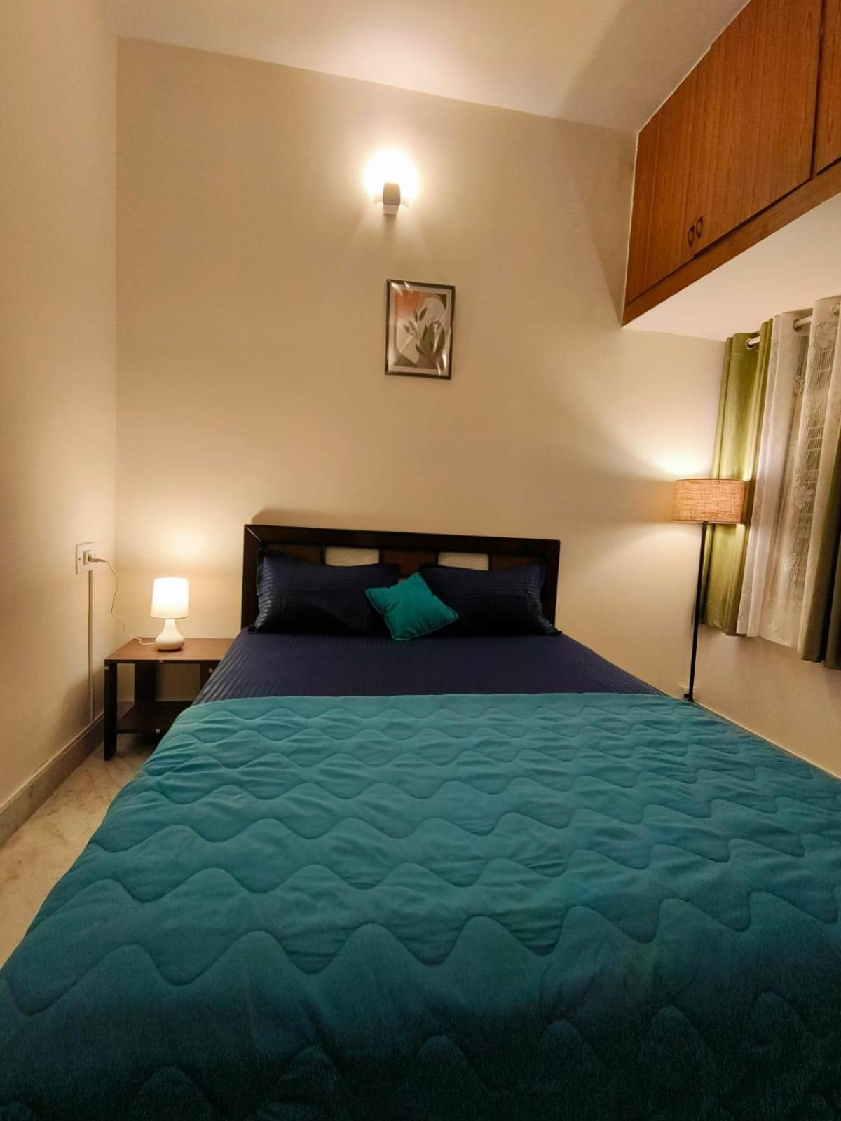 Homestayz Crown Bangalore Exterior photo